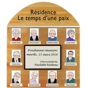 Tableau ''Comité des résidents'' avec toit