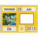 Tableau d'orientation jaune avec tableau blanc magnétique